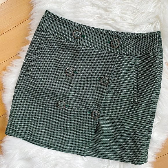 LOFT Dresses & Skirts - LOFT green button front tweed wool 70's mini skirt